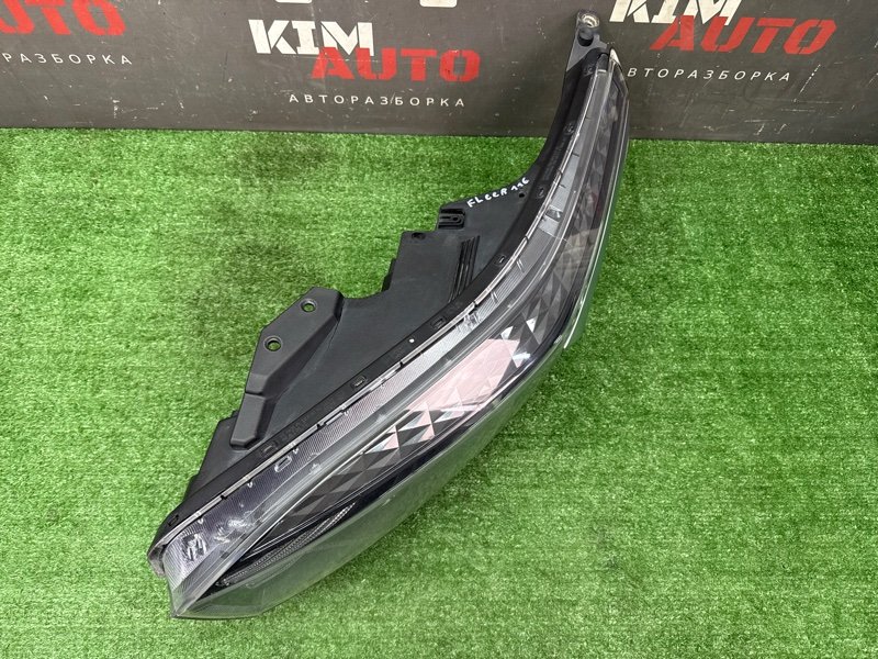 Фара галогеновая с ДХО Kia Cerato 4 2021 BD
