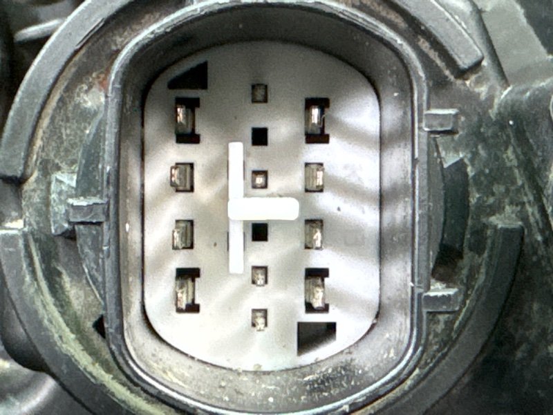 Фара галогеновая с ДХО Kia Cerato 4 2021 BD