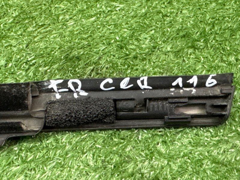 Уплотнитель стекла наружный(Бархотка) Хром Kia Cerato 4 2021 BD