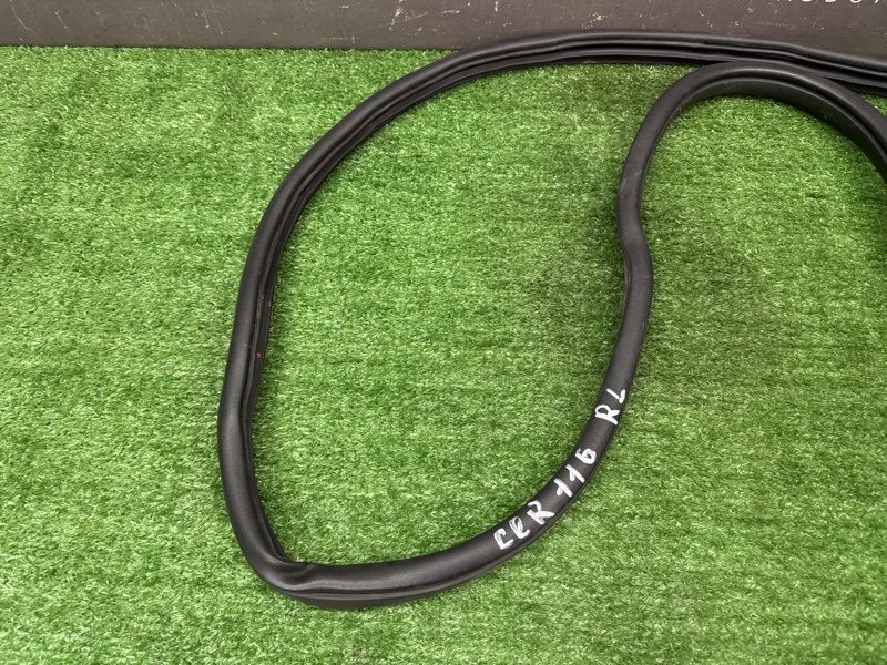 Уплотнитель проема двери Kia Cerato 4 2021 BD