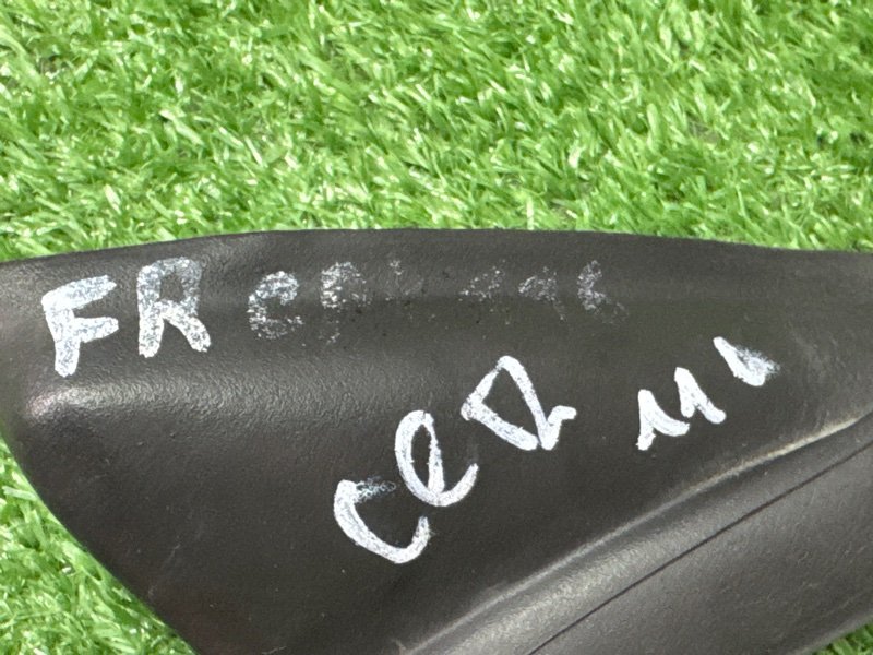 Уплотнитель двери Kia Cerato 4 2021 BD