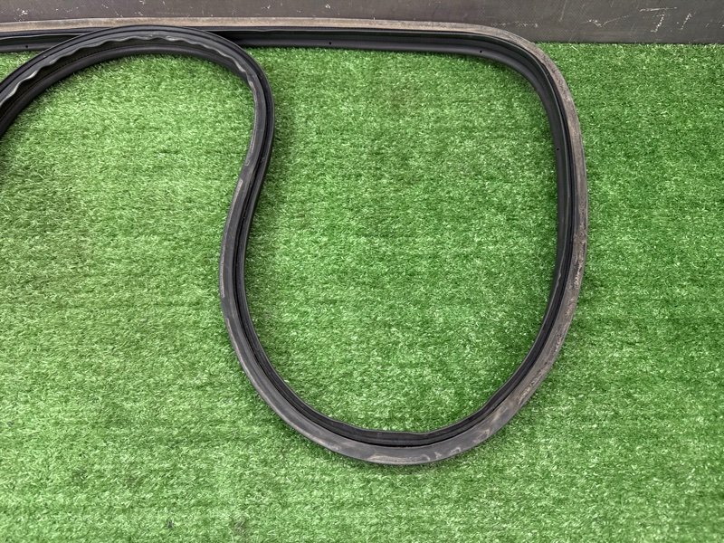 Уплотнитель багажника Kia Cerato 4 2021 BD