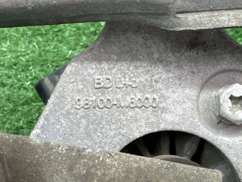 Трапеция дворников с мотором Kia Cerato 4 2021 BD