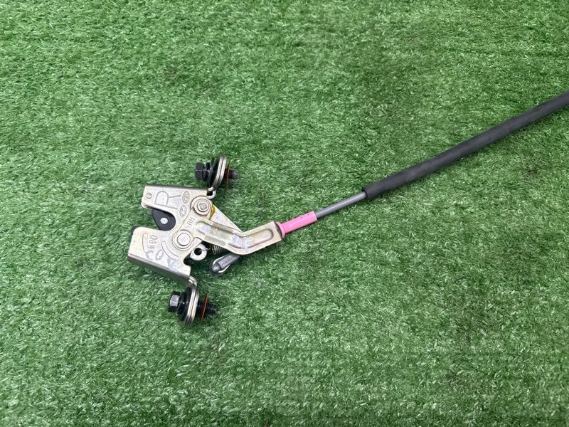 Замок спинки сиденья Kia Cerato 4 2021 BD