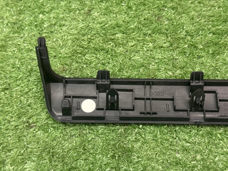 Накладка торпеды центральная Kia Cerato 4 2021 BD