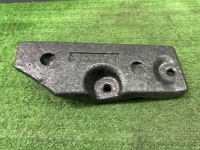 Подставка под ногу Kia Cerato 4 2021 BD