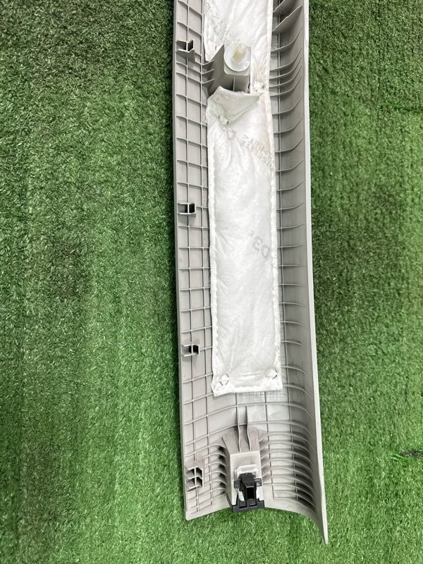 Обшивка стойки Kia Cerato 4 2021 BD