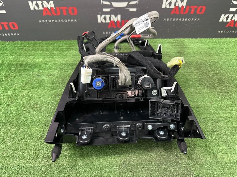 Накладка консоли АКПП Kia Cerato 4 2021 BD