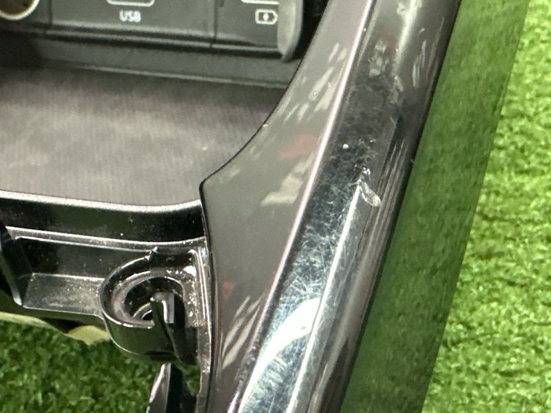 Накладка консоли АКПП Kia Cerato 4 2021 BD