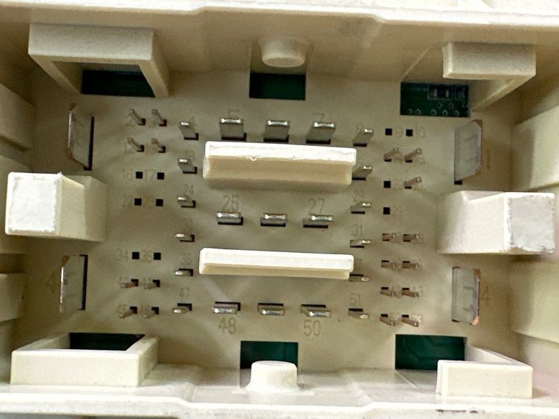 Блок предохранителей Kia Cerato 4 2021 BD