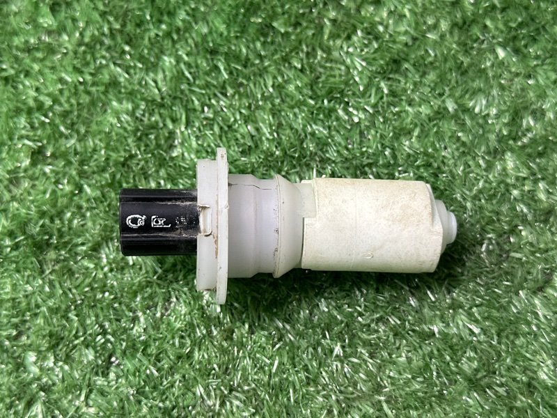 Датчик уровня омывающей жидкости Kia Cerato 4 2021 BD