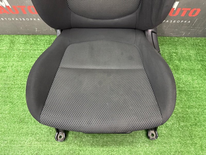 Сиденья передние комплект Hyundai Creta 2017 GS