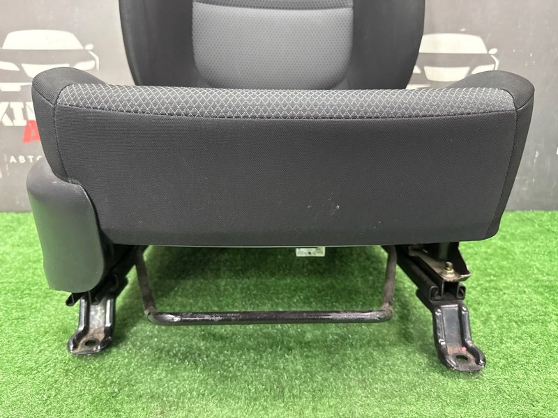 Сиденья передние комплект Hyundai Creta 2017 GS