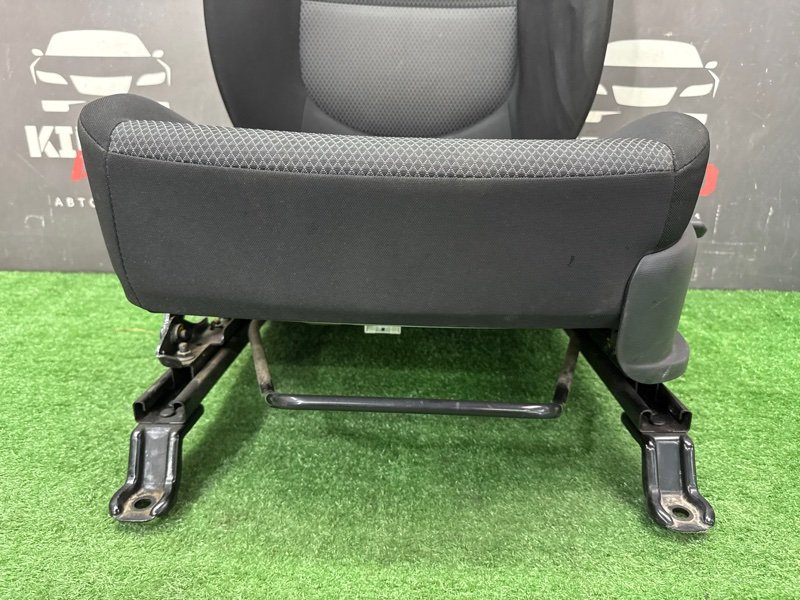 Сиденья передние комплект Hyundai Creta 2017 GS