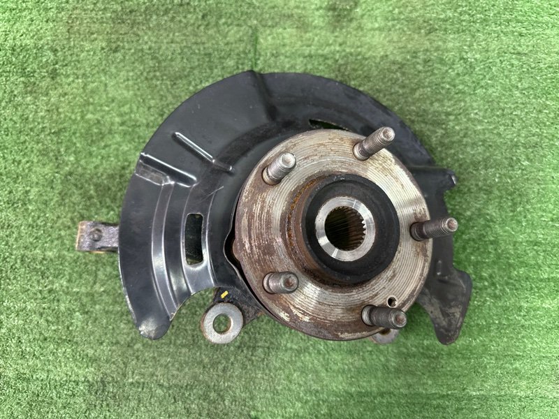 Кулак поворотный со ступицей Kia Cerato 4 2021 BD