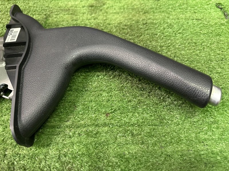 Рычаг ручника Kia Cerato 4 2021 BD