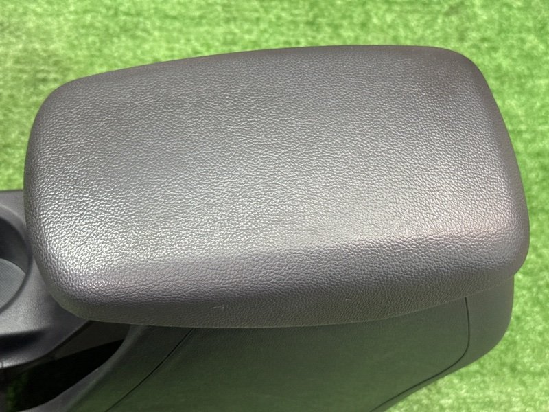 Центральная Консоль с подлокотником Hyundai Creta 2017 GS