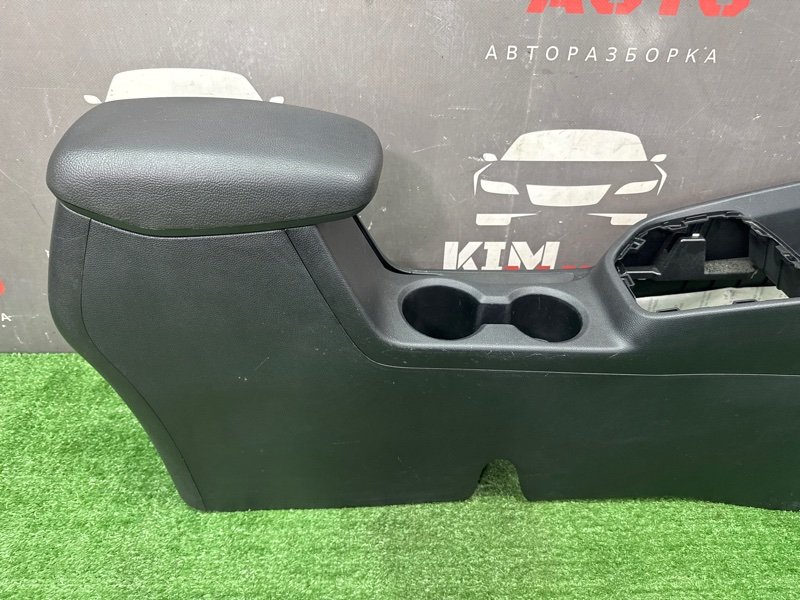 Центральная Консоль с подлокотником Hyundai Creta 2017 GS