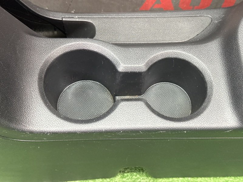 Центральная Консоль с подлокотником Hyundai Creta 2017 GS