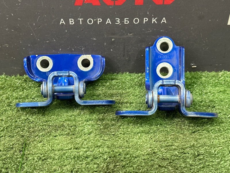 Петли двери Kia Cerato 4 2021 BD