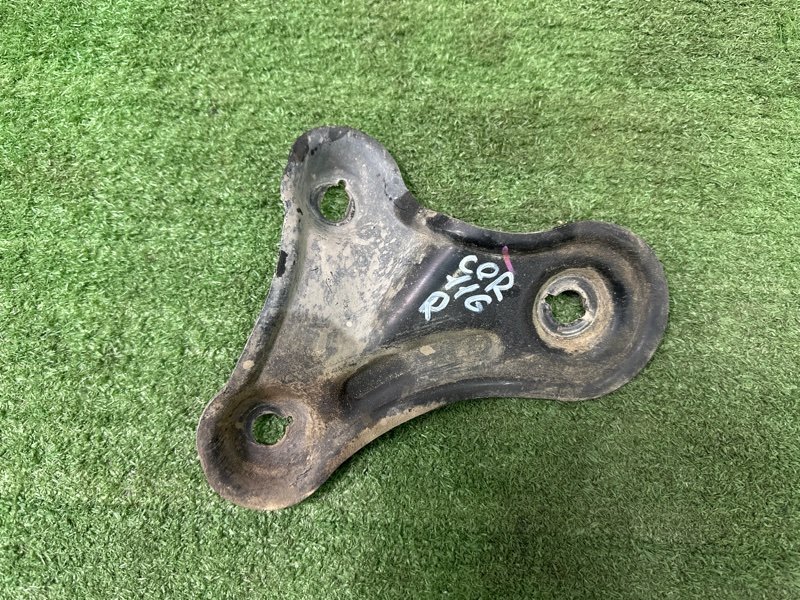 Кронштейн переднего подрамника Kia Cerato 4 2021 BD