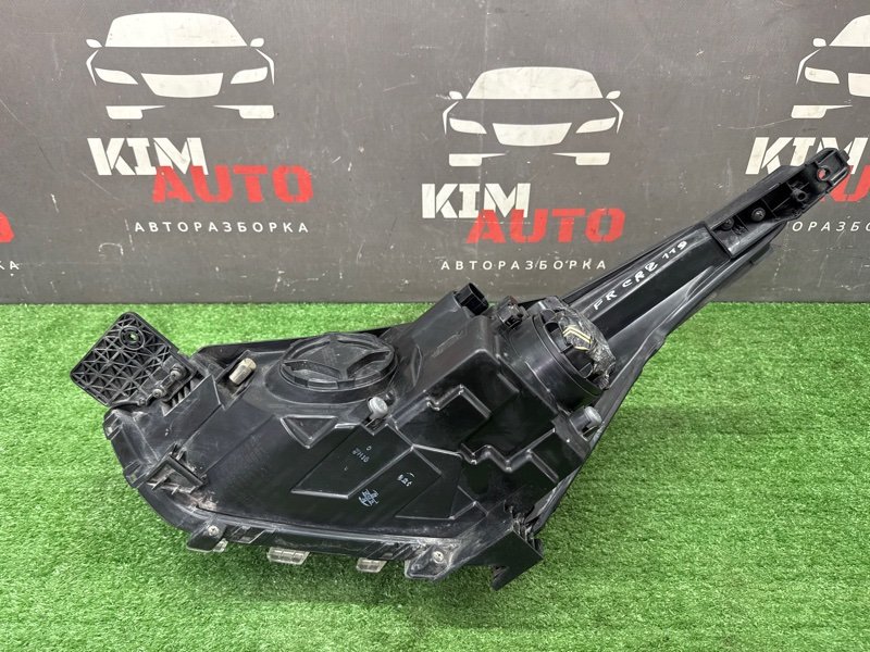 Фара галогеновая с ДХО Hyundai Creta 2017 GS