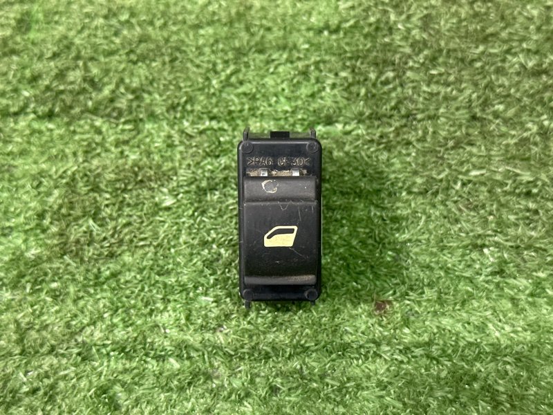 Кнопка стеклоподъемника Citroen C 4