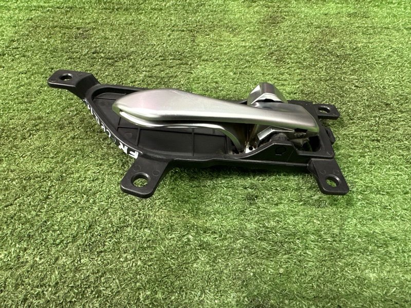 Ручка двери внутренняя Kia Cerato 4 2021 BD