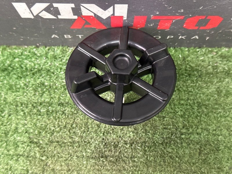 Болт крепления запасного колеса Hyundai Creta 2017 GS