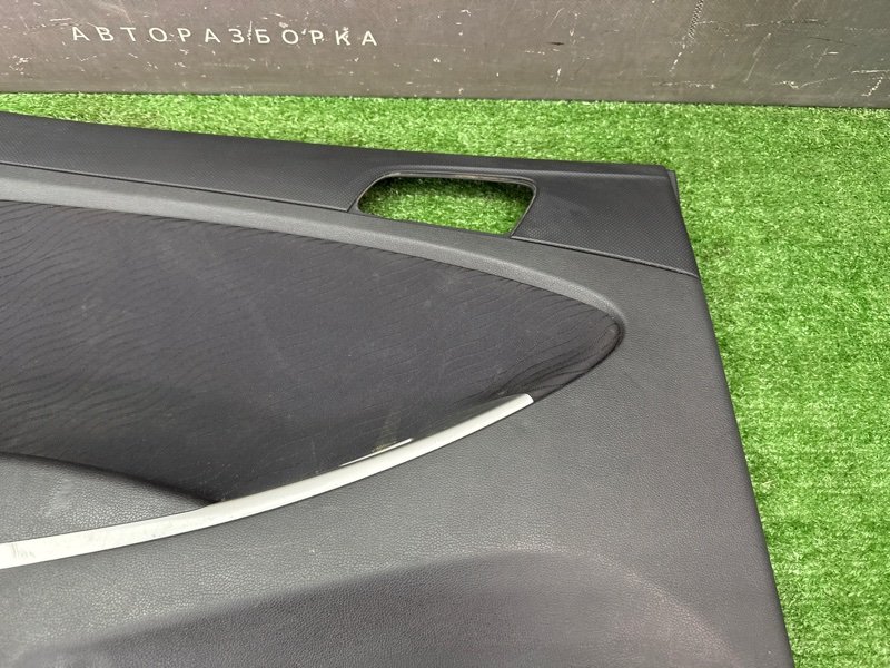 Обшивка двери Hyundai Solaris 1 2013 RB