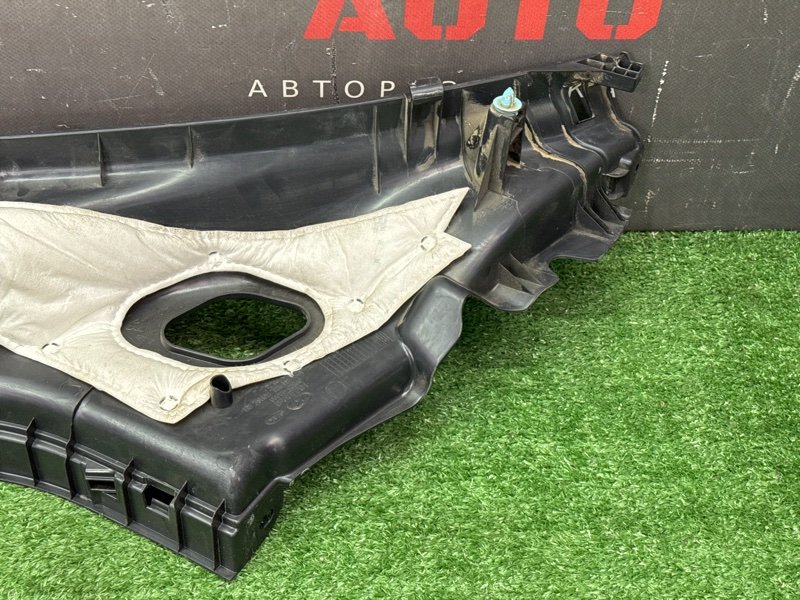 Обшивка стойки нижняя Hyundai Solaris 1 2013 RB