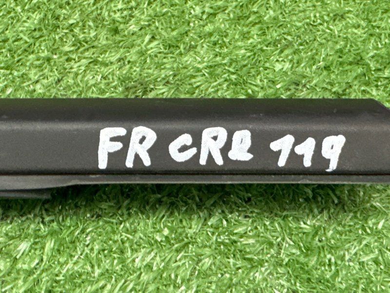 Уплотнитель стекла наружный (Бархотка) Hyundai Creta 2017 GS