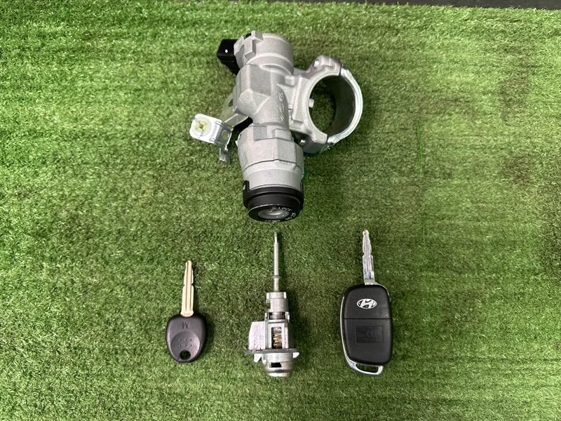 Замок зажигания с ключом(2шт.), личинкой двери Hyundai Creta 2017 GS