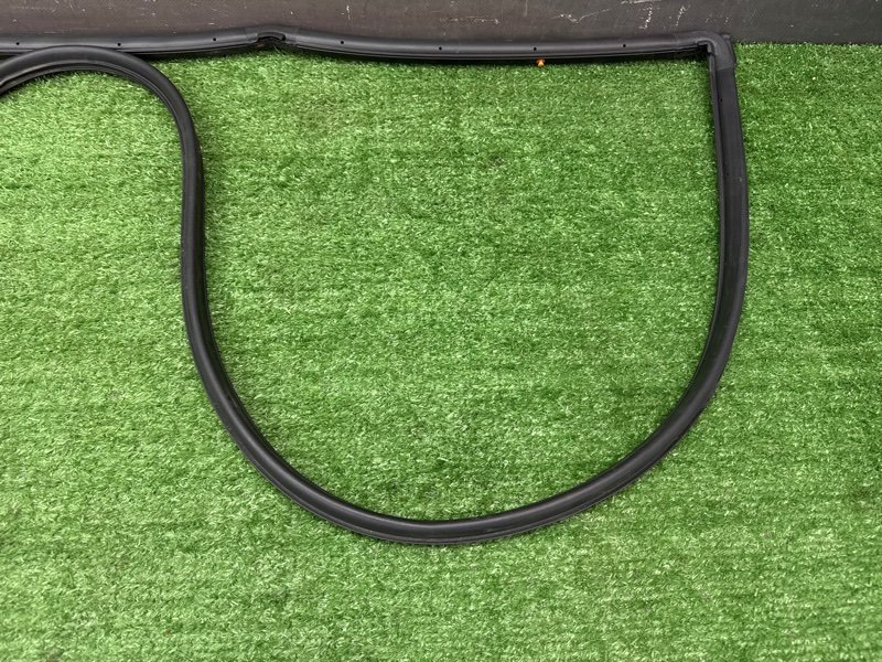 Уплотнитель двери Hyundai Creta 2017 GS