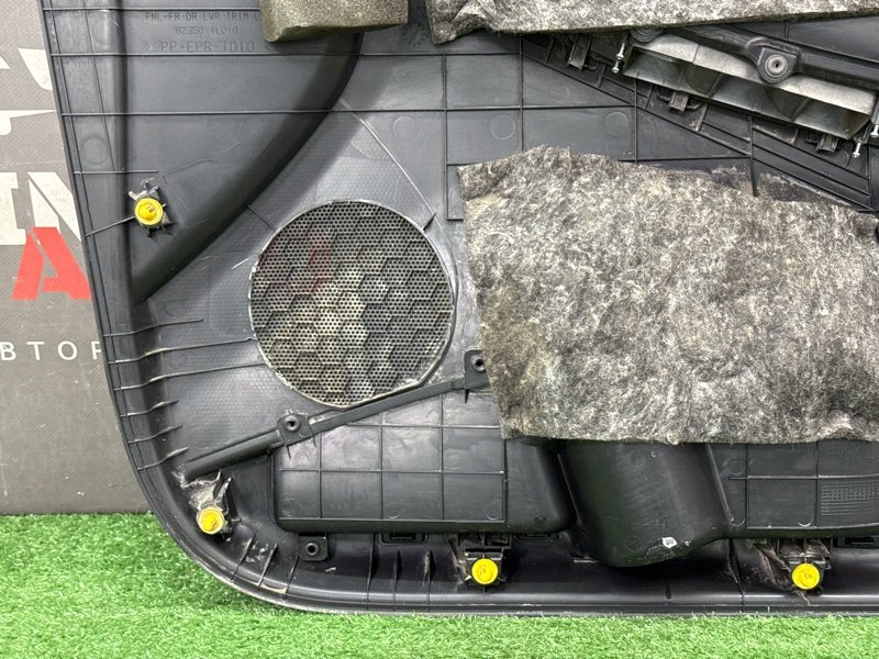 Обшивка двери Hyundai Solaris 1 2013 RB