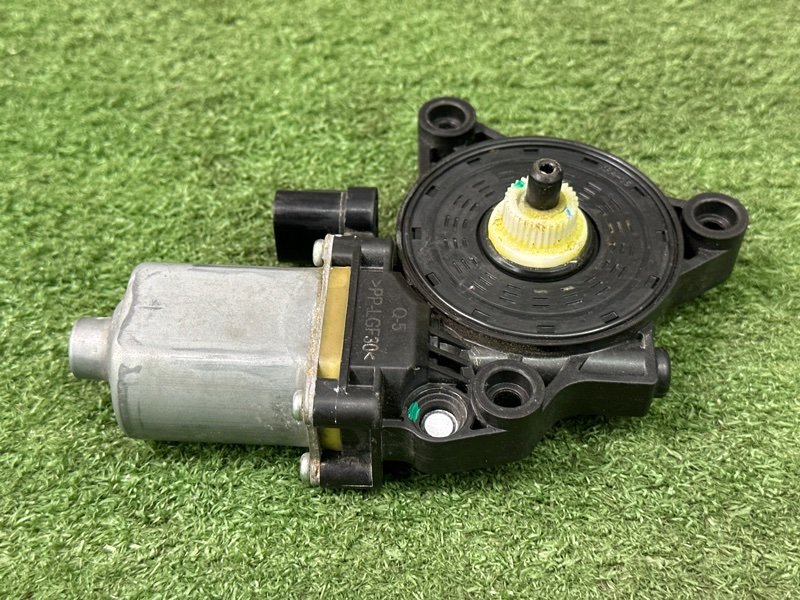 Мотор стеклоподъемника Hyundai Creta 2017 GS