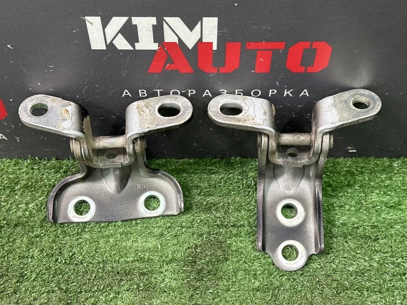 Петли двери Hyundai Creta 2017 GS