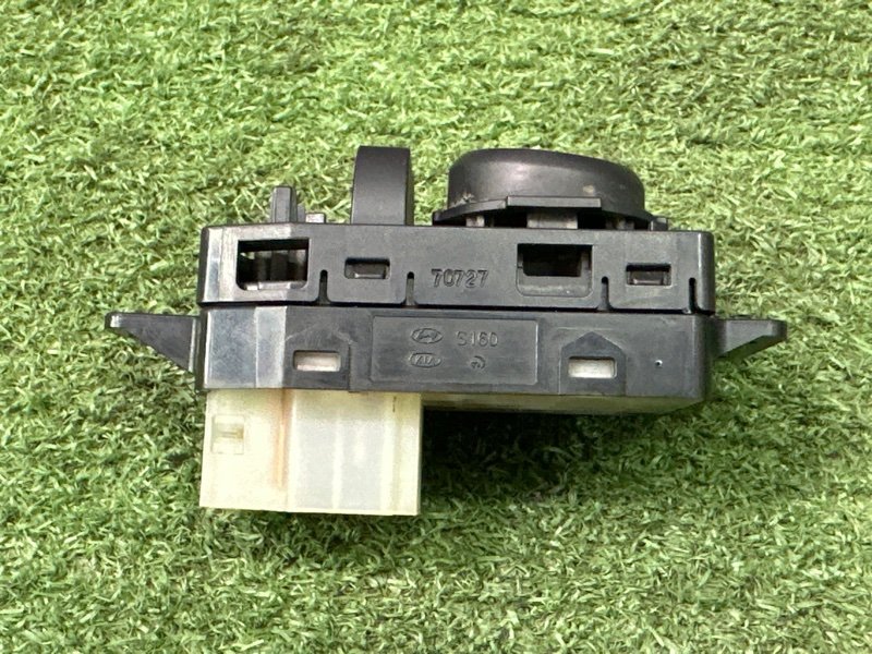 Блок управления зеркалами Hyundai Creta 2017 GS