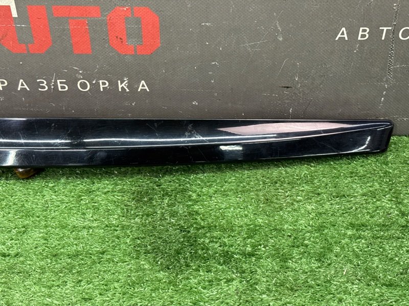 Молдинг крышки багажника Hyundai Solaris 1 2013 RB