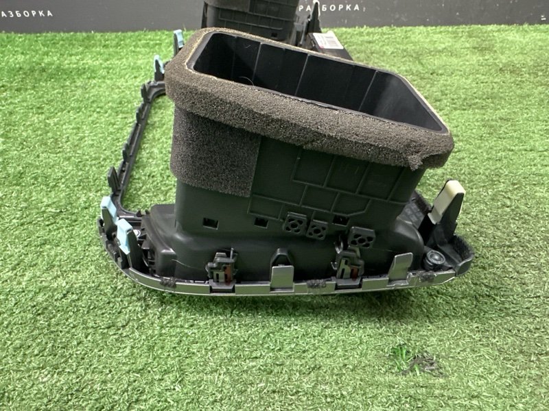 Рамка магнитолы с дефлекторами Hyundai Creta 2017 GS