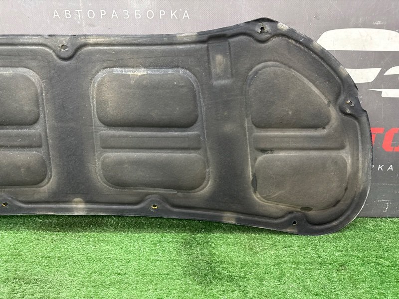 Шумоизоляция капота Hyundai Solaris 1 2013 RB