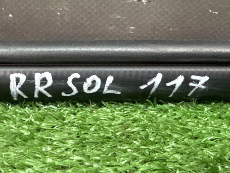 Уплотнитель проема двери Hyundai Solaris 1 2013 RB