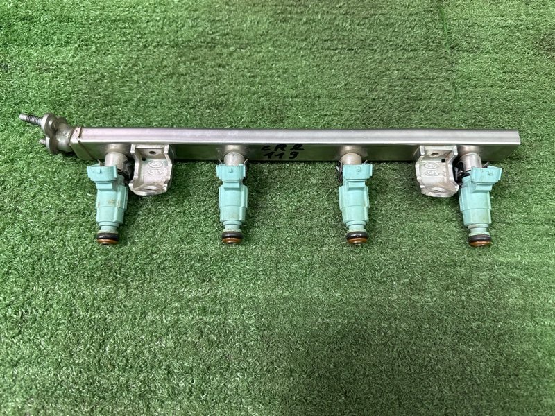 Топливная рейка с форсунками Hyundai Creta 2017 GS