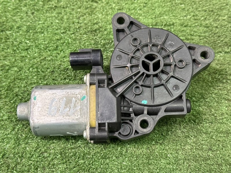 Мотор стеклоподъемника Hyundai Creta 2017 GS