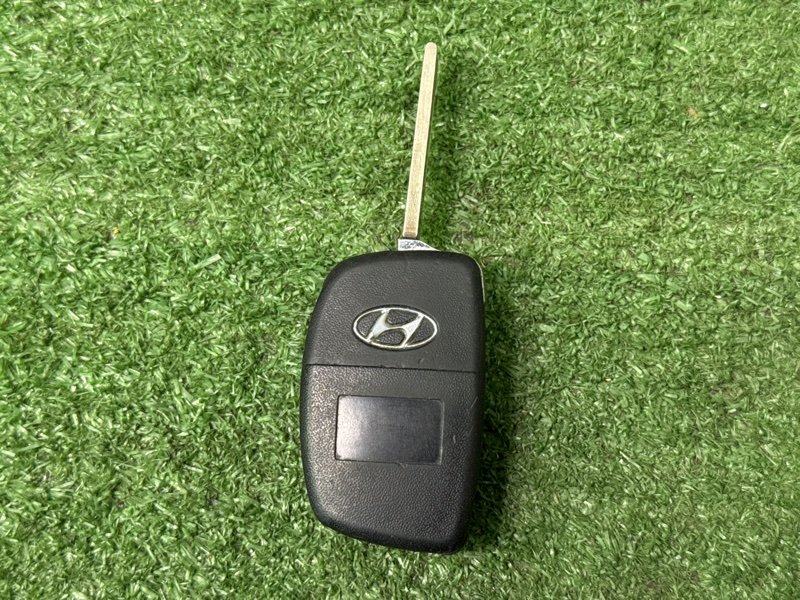 Замок зажигания, личинка двери и ключ Hyundai Solaris 1 2013 RB