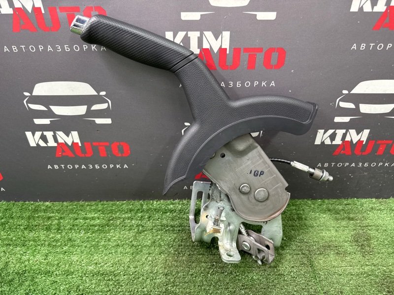 Рычаг стояночного тормоза (ручник) Hyundai Solaris 1 2013 RB
