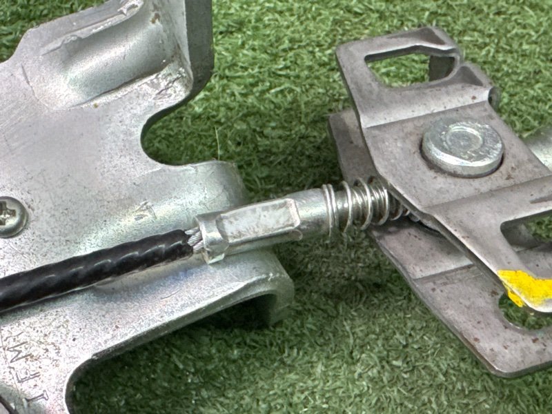 Рычаг стояночного тормоза (ручник) Hyundai Solaris 1 2013 RB