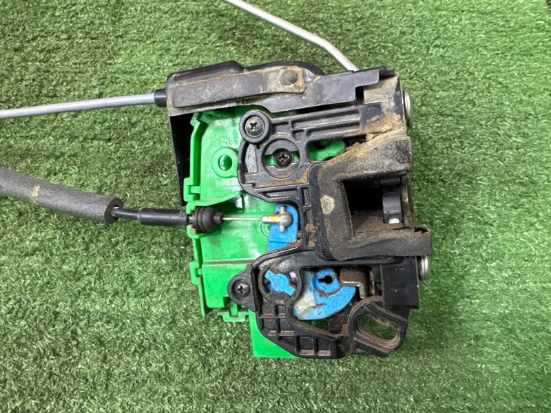 Замок двери Hyundai Solaris 1 2013 RB