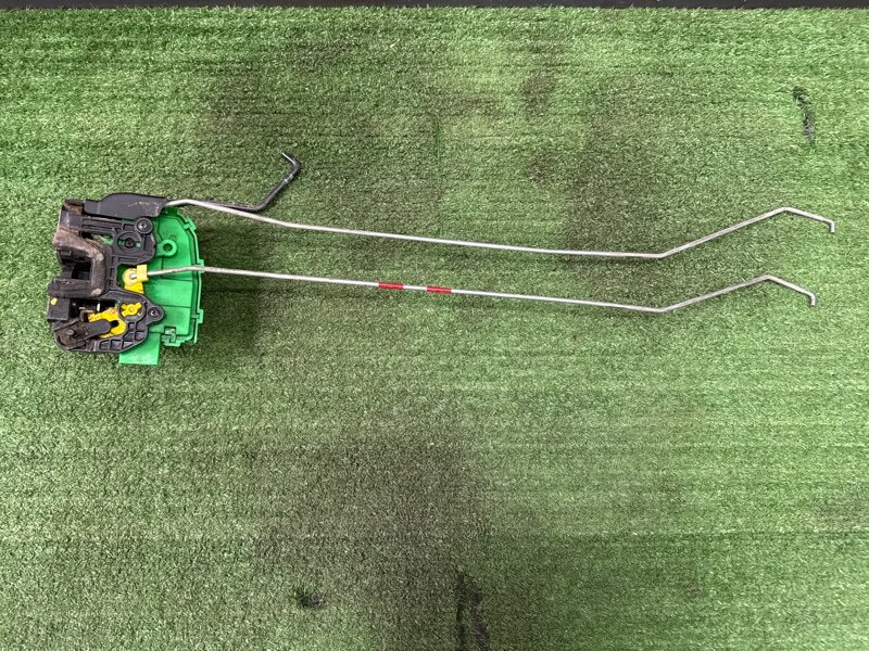 Замок двери Hyundai Solaris 1 2013 RB