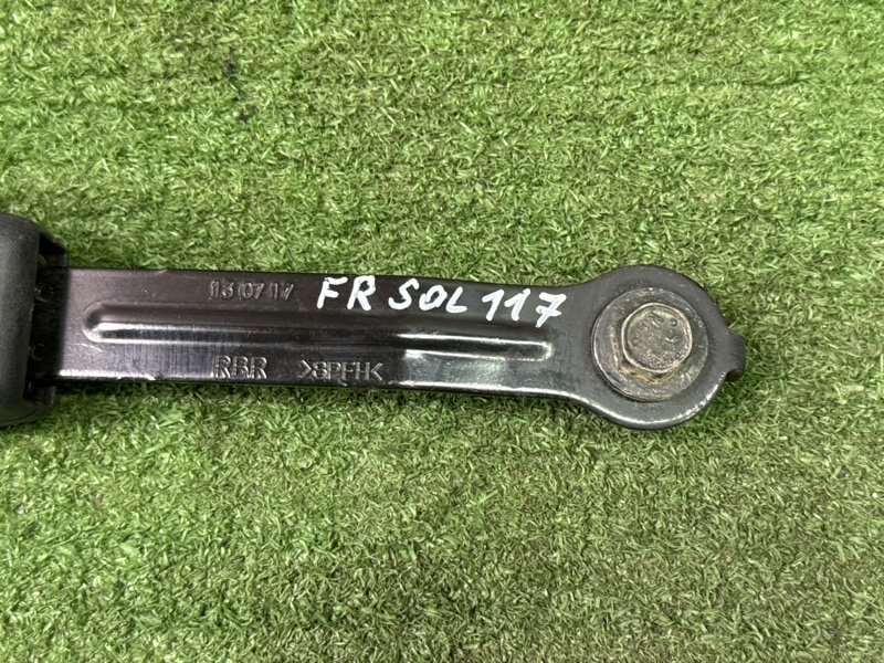 Замок ремня безопасности Hyundai Solaris 1 2013 RB